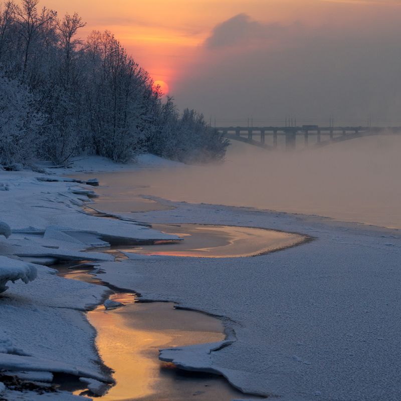 Зимний вечер в Красноярскеphoto preview