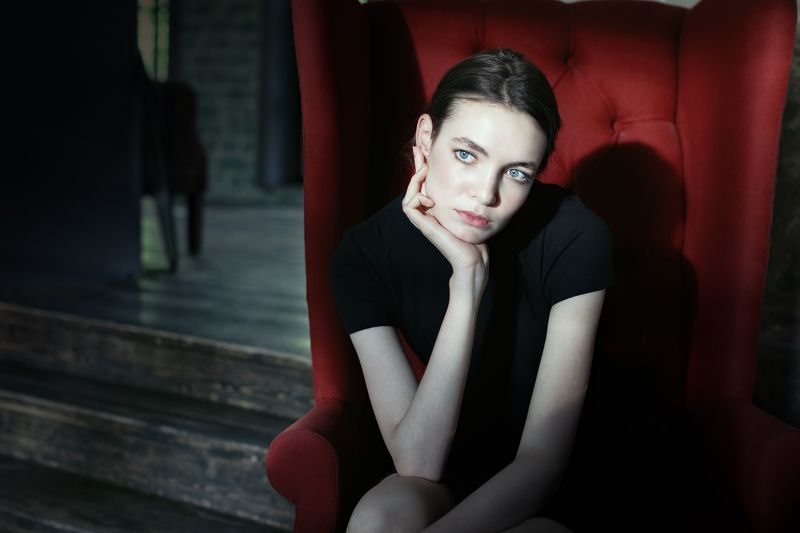 Портрет, женский портрет, студийная фотография, постановочная фотография, fine art Agataphoto preview