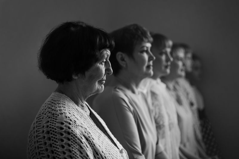 семейное фото бабушка продолжение четыре поколения Поколенияphoto preview