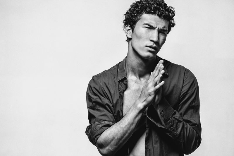 photo, man, bw, portrait, art, graphic ***photo preview