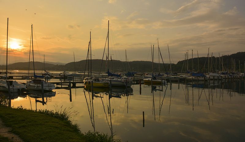 спокойствие, безмятежность, закат, краски, озеро, яхты, австрия Умиротворениеphoto preview