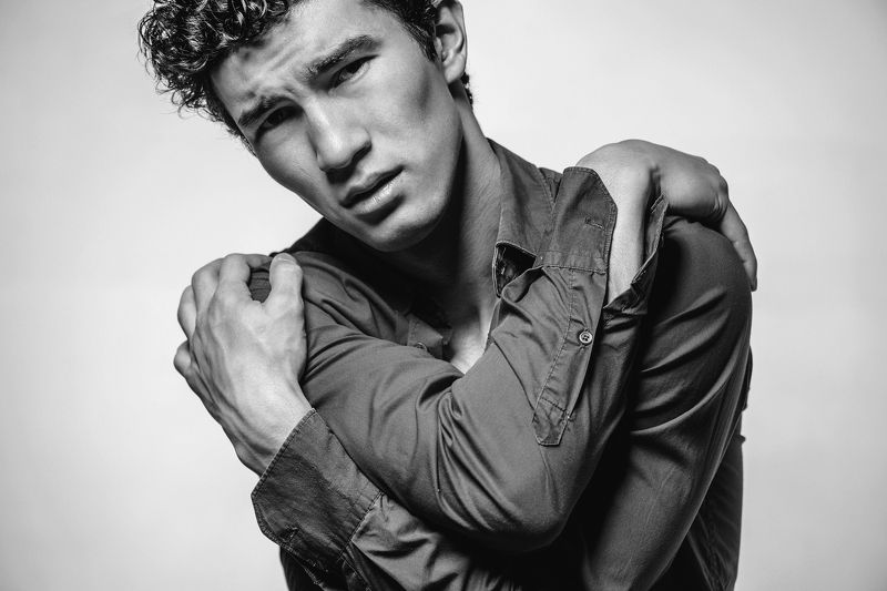 photo, man, bw, portrait, art, graphic ***photo preview