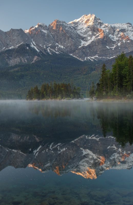 Озеро, Айбзее, Германия, рассвет  Озеро Айбзее. Германия. photo preview