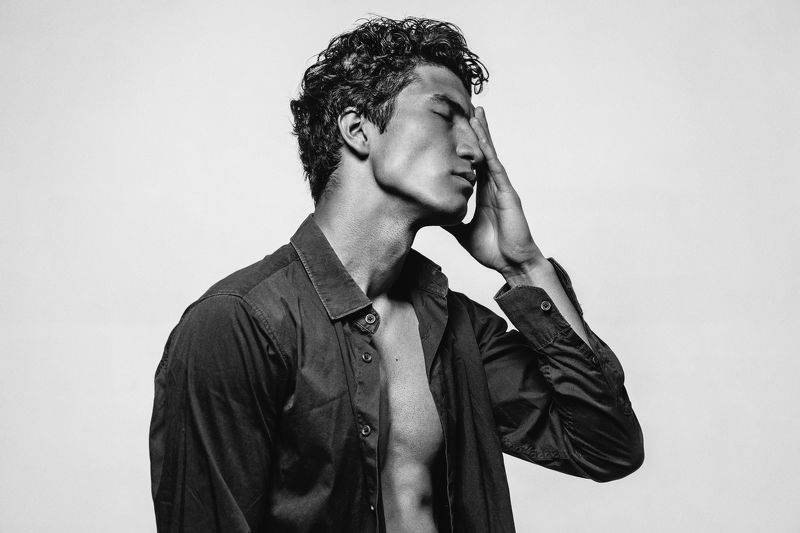 photo, man, bw, portrait, art, graphic ***photo preview