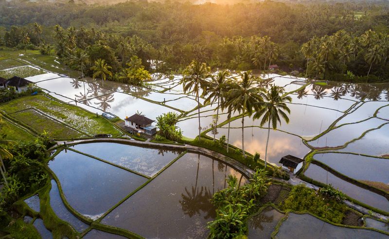 Домик в деревнеphoto preview