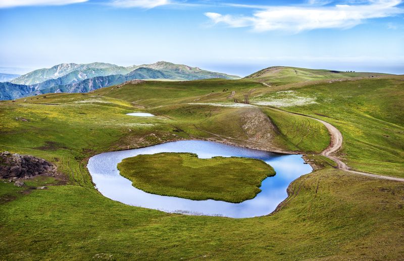 пейзаж,  природа, озеро, облака, горы, непогода, фотограф, алматы, фотограф алматы, landscape, the sun, nature, photographer, аlmaty, amazing, awesome, the mountains Озеро Operaphoto preview