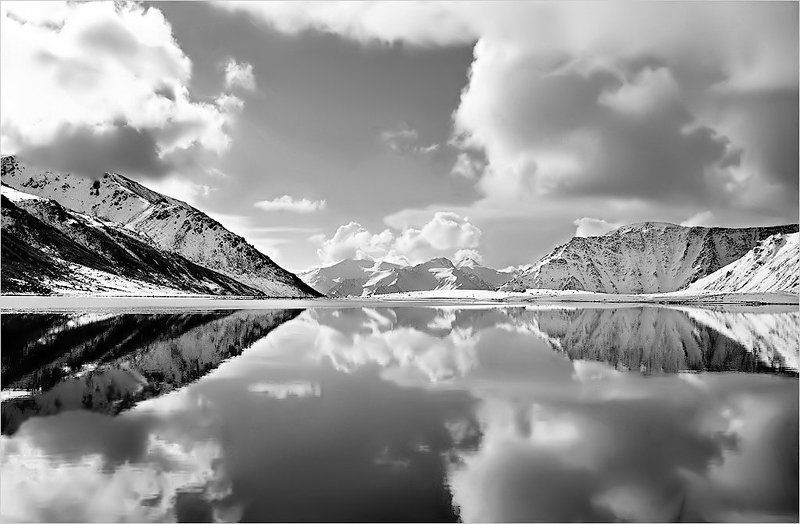 горы, озеро, киргизстан Зазеркальеphoto preview