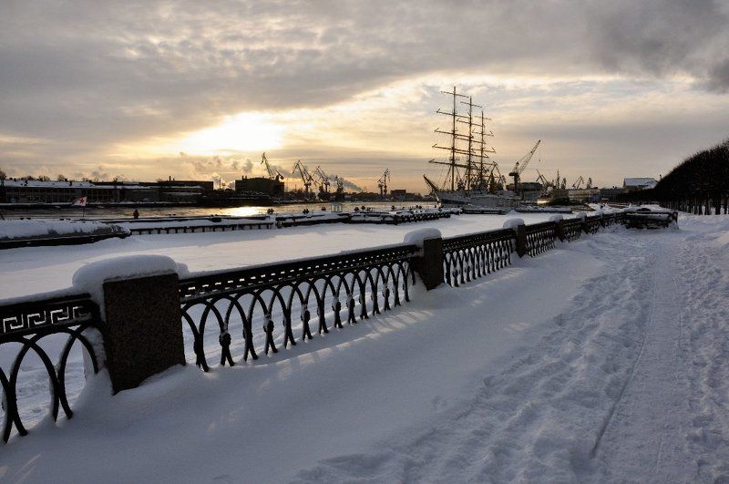 питер Зима в Морском городе фото превью