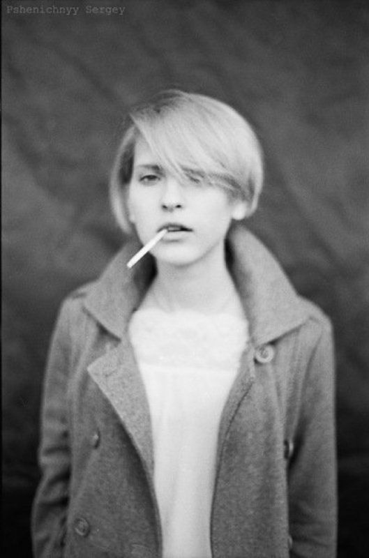 portrait, ganre сигаретный дымphoto preview