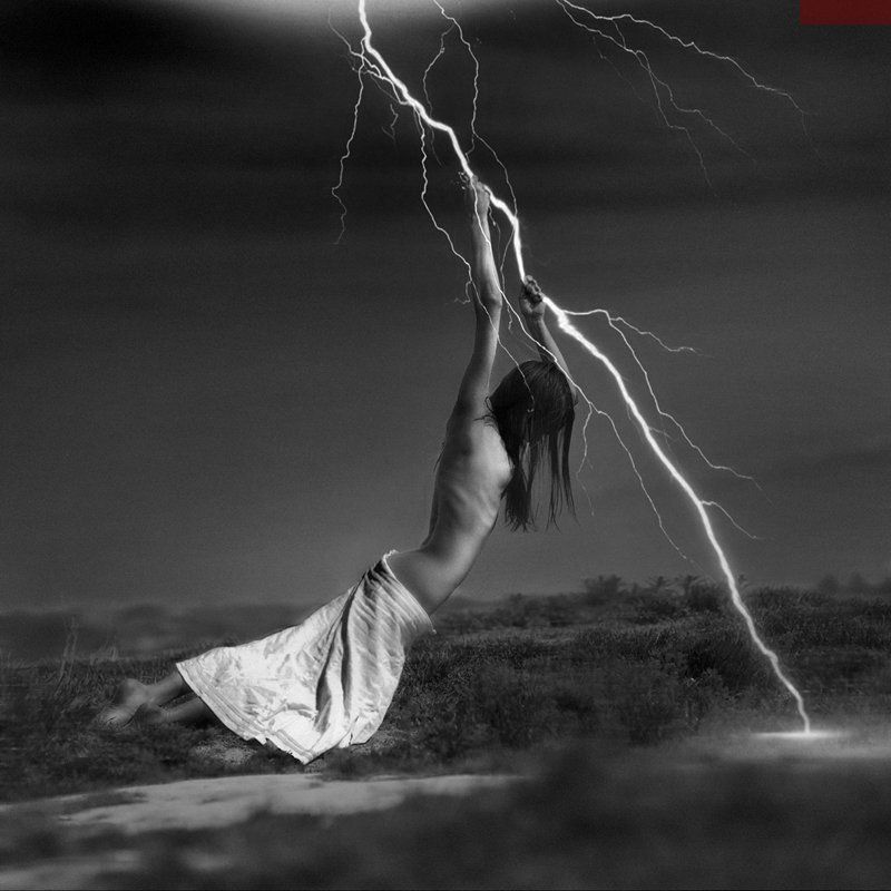 lucas, lucastudio Astraea (молот ведьмы)photo preview