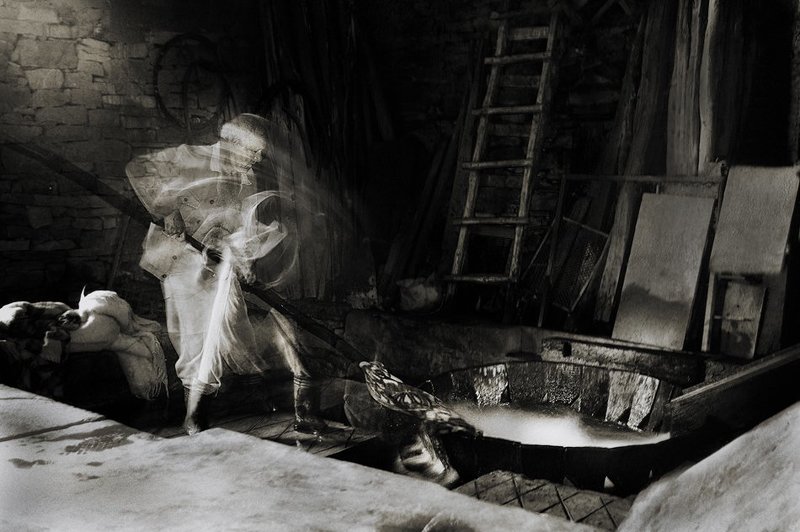 Дядя и стиральная машинаphoto preview