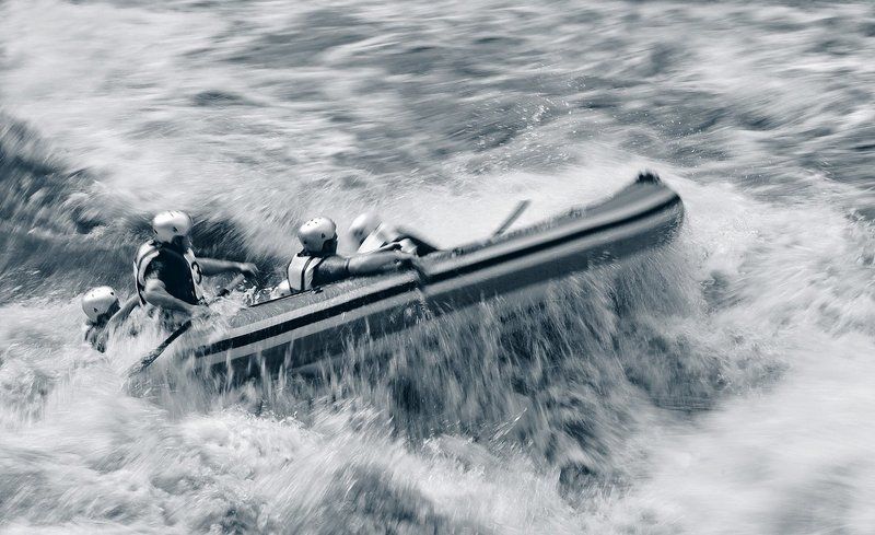 В движении...photo preview