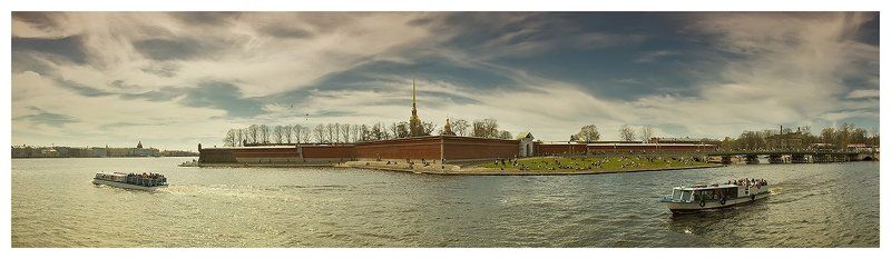 весенний день у Петропавловкиphoto preview