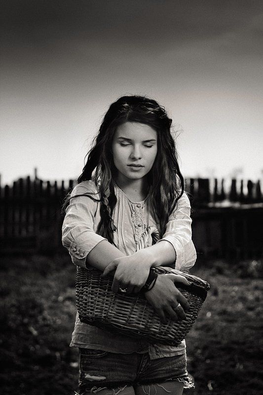 dmitry alekseyev, bw, чб, село и люди, пистацки драматическое небо, Silence Insidephoto preview