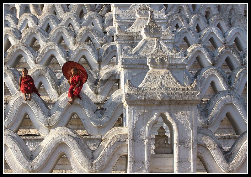 бирма, зонтик, монахи, мингун Этюд с зонтиком...photo preview