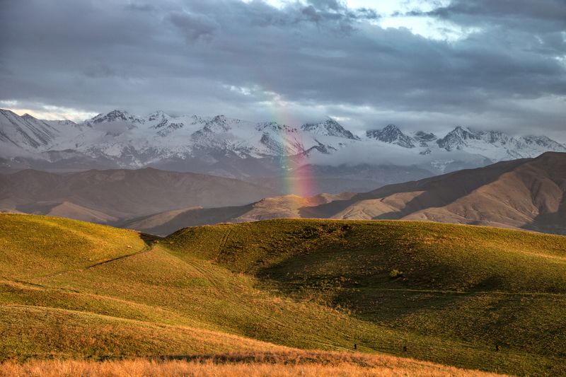 пейзаж,  природа, после дождя, облака, радуга, горы, непогода, солнце, фотограф, алматы, фотограф алматы, landscape, the sun, nature, photographer, аlmaty, amazing, awesome,  the mountains, clouds, rainbow Радугаphoto preview