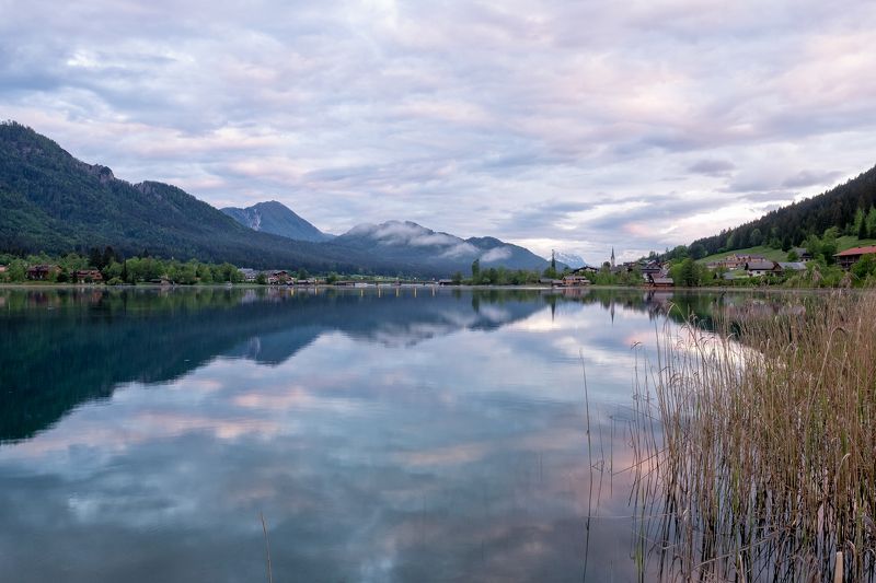 Sunrise in the lake Weissensee Iphoto preview