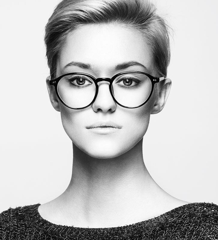 девушкаphoto preview