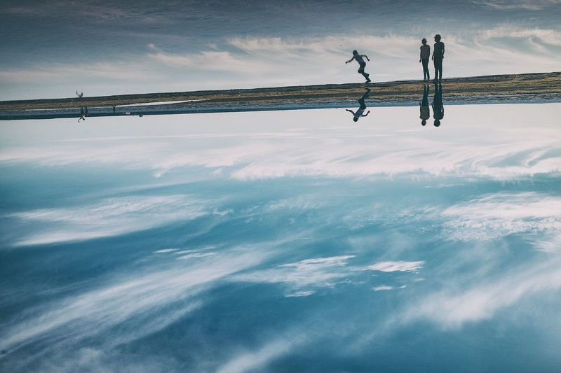 залив, вода, море, отражения, силуэт Отраженияphoto preview