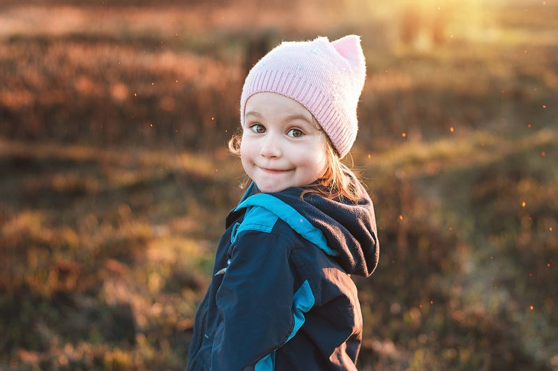 девочка, дети, портрет, закат на закатеphoto preview