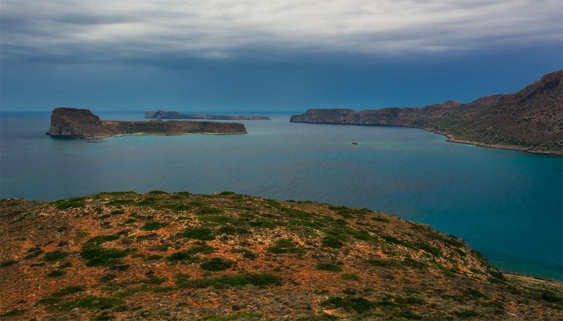природа, пейзаж, греция, крит, остров, море, берег, горы, скалы, осень, небо, облака, тучи, дождь ***photo preview