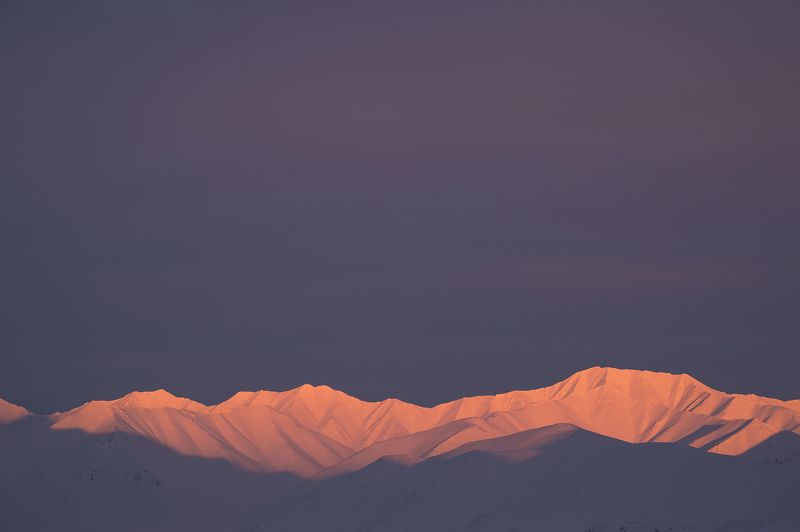 север, арктика, чукотка, снег, вечер, закат, горы, небо Вечерний светphoto preview