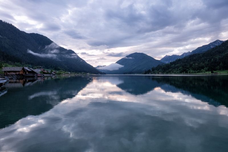 Sunrise in the lake Weissensee IIIphoto preview