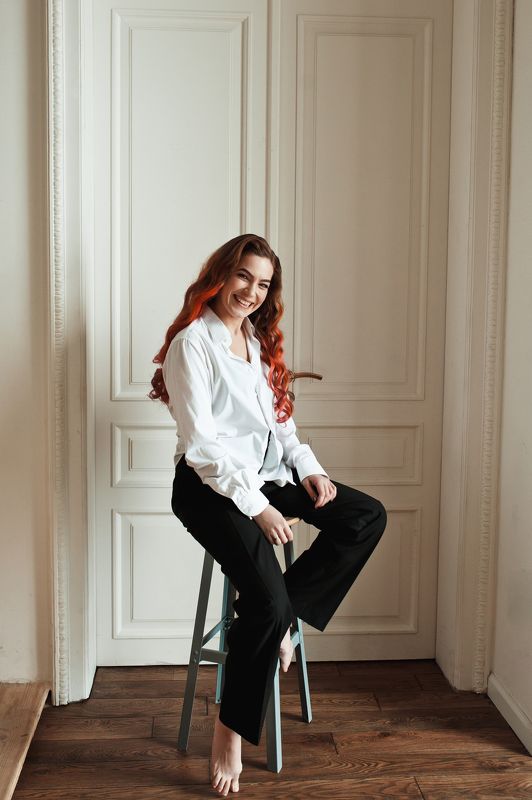 портрет женский Ираphoto preview