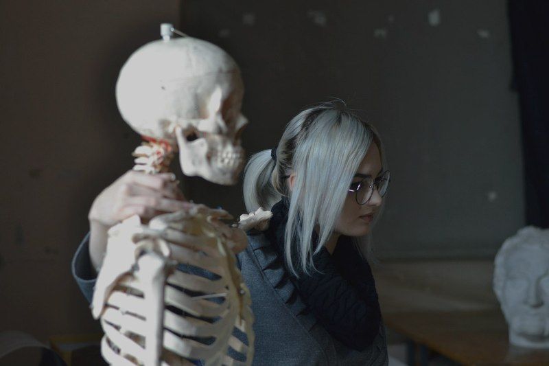 with a skeletonphoto preview