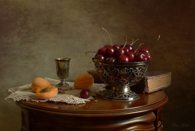 натюрморт, still life, елена белова С черешней и абрикосамиphoto preview