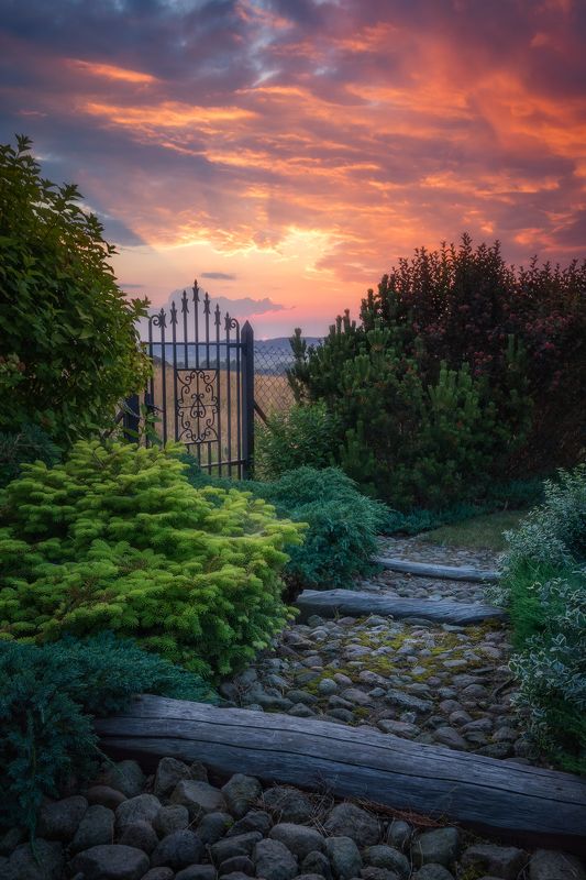 poland podlasie sky clouds sunset gate garden outdoor spring mood The only way is lightway...photo preview