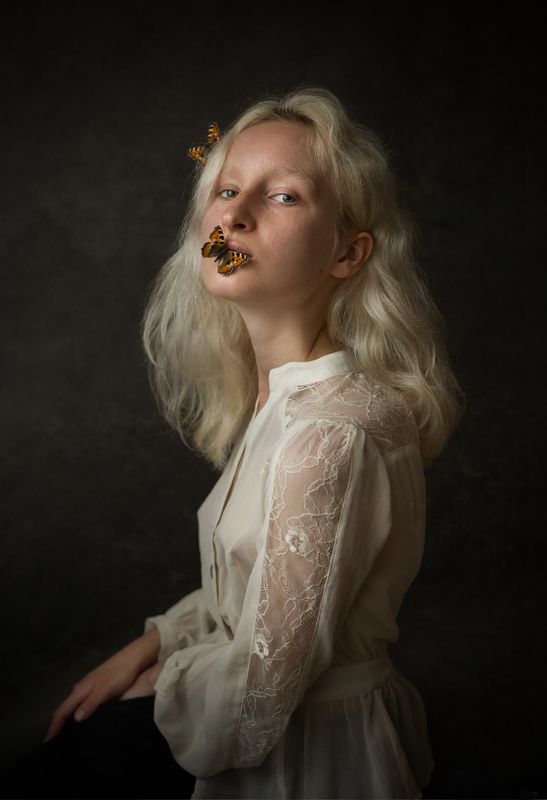 model, butterfly, girl, slavic Zofiaphoto preview
