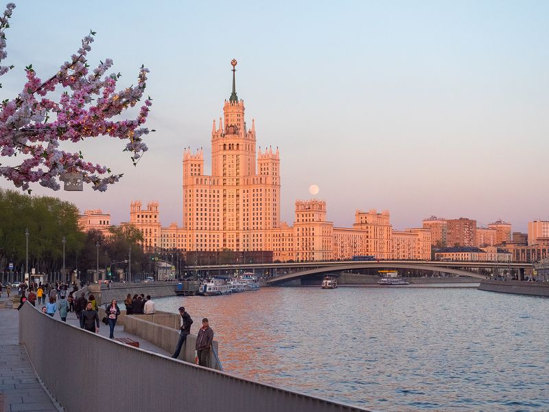 москва столица  moscow msk russia россия urban landscape Весна пришлаphoto preview