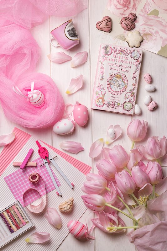 white, pink, flat lay, натюрморт, still liаe White-pink Flat layphoto preview