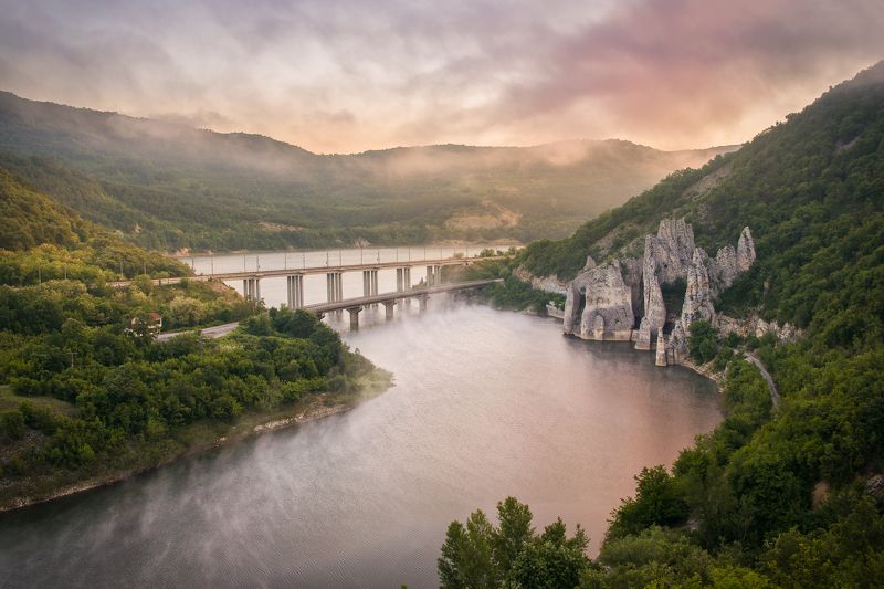 чудесные скалы Wonderful moment by the Wonderful rocksphoto preview