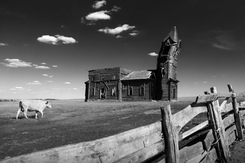 фото , ч/б , архитектура , церковь , храм , сельская местность , Старая церковьphoto preview