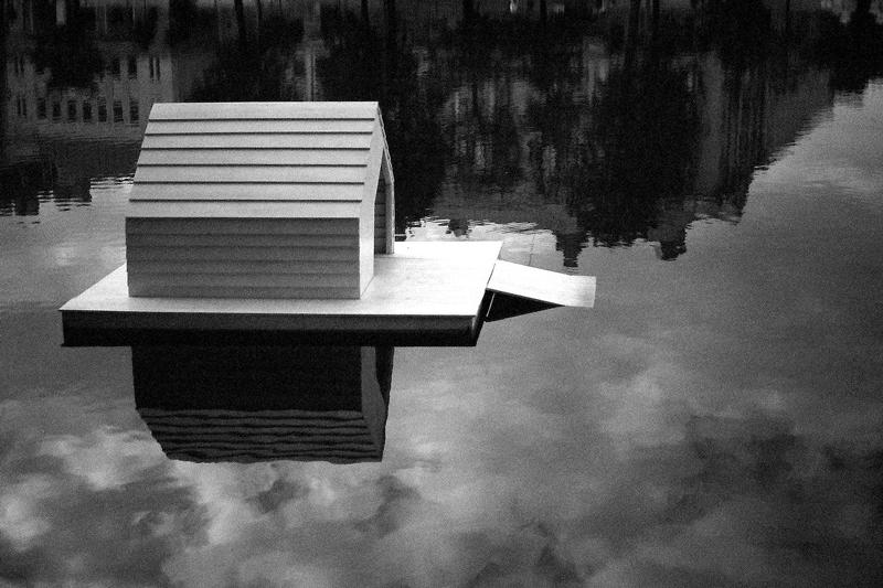 город, улица, архитектура белый домphoto preview