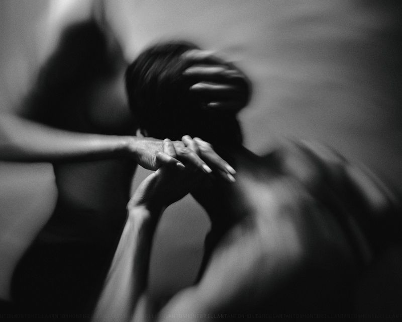 p  r  e  l   u d  ephoto preview