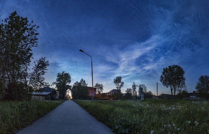 урал, пермский край, лысьва, серебристые облака Белые ночи в Лысьвеphoto preview