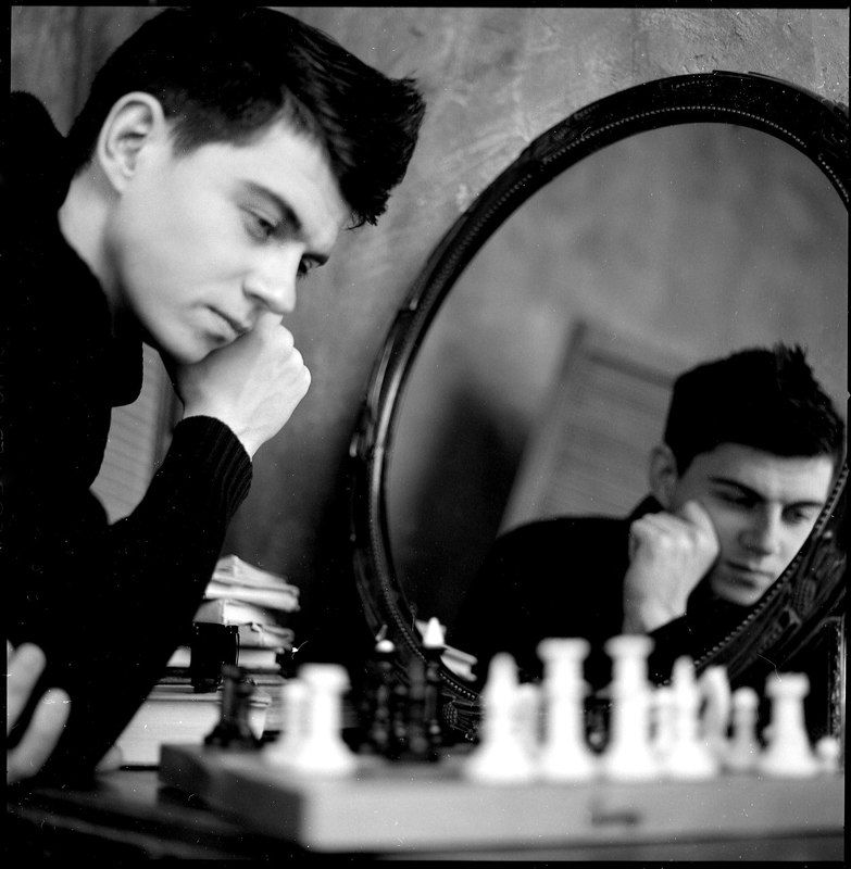 bw film 6x6 portrait kodak trix T e t a t e tphoto preview