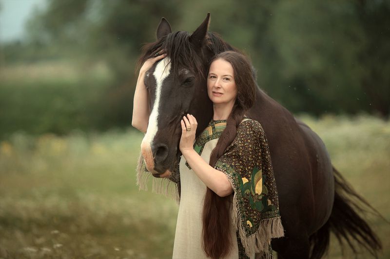 Мы с тобой одной кровиphoto preview