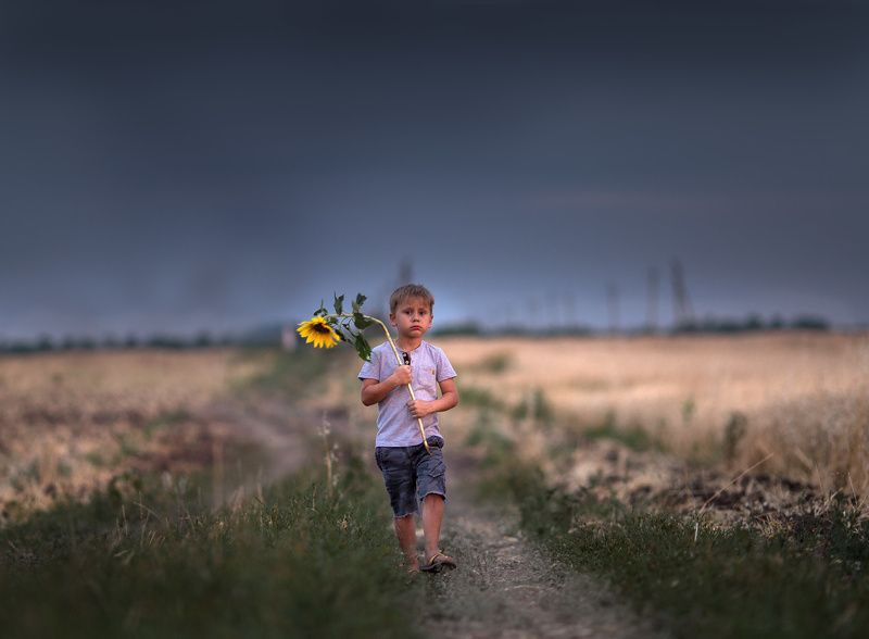 Где бы зонт достать побольше?.. фото превью