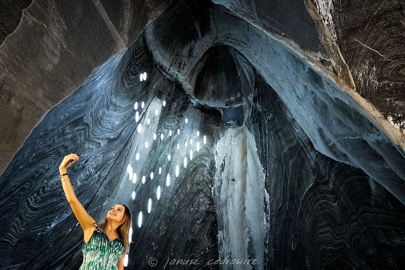 romania, salina,turda,salt,mine,selfie,photo,handy,underground, selfie фото превью