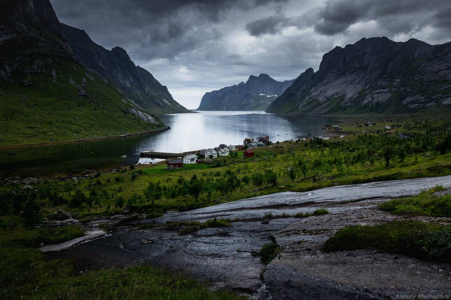 Kjerkfjorden. Автор: Алексей Медведев лофотены, Норвегия, пляж, море, север, острова, скалы, панорама, Алексей Медведев