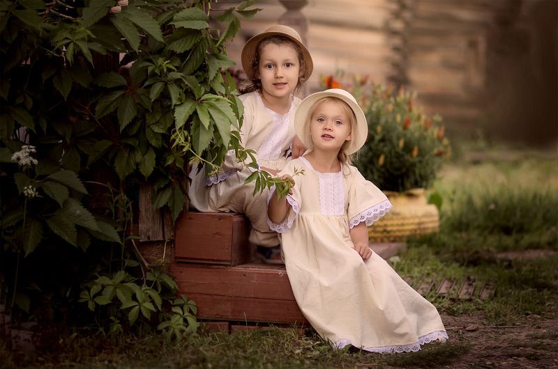 в монастырском садуphoto preview