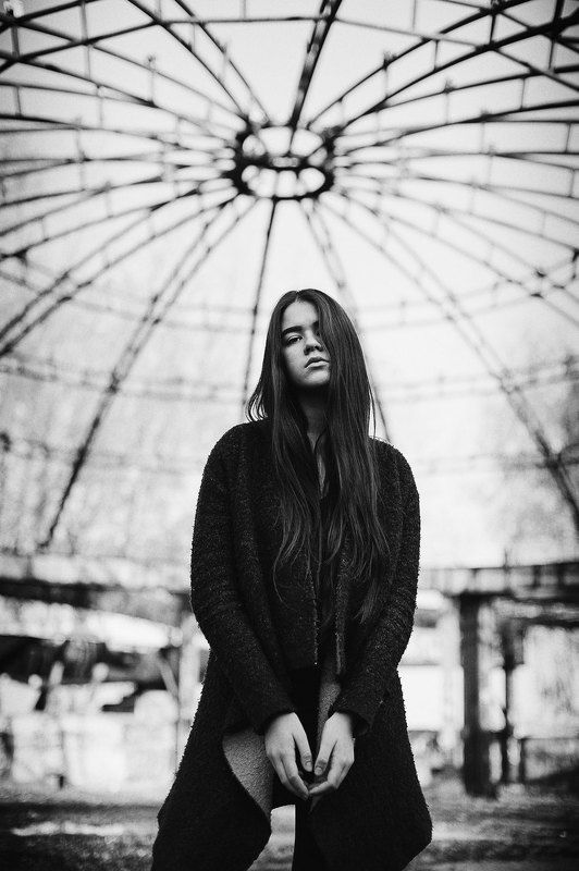 phfranpolonsky, franpolonsky, franpolonskyphotographer, portrait, fahion, fashionportrait, bw, bnw, blackandwhite, monochrome, face, girl, woman, young, streetphoto, bestphoto, bestmodel, ligth, black, sunligth, nikon [ Lena Becker ]photo preview