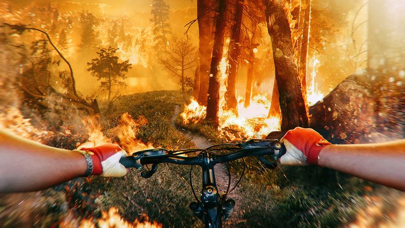 арт,велосипед,лес,пожар,пожар в лесу,экстрим,байк,огонь,пламя,манипуляция,фотоарт,фото арт,фотошоп,коллаж,тропа Легкая велосипедная прогулкаphoto preview