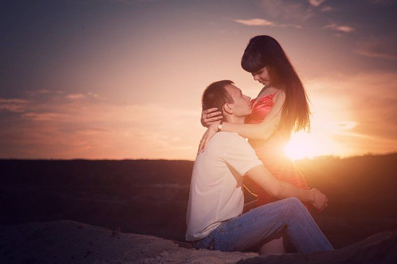 закат, парень, девушка, история любви Безмятежностьphoto preview