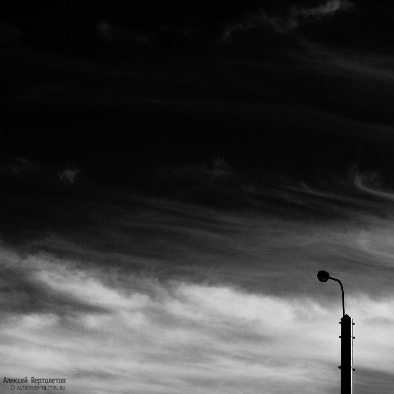 вечер, улица, фонарь, алексей вертолетов Суровое одиночествоphoto preview