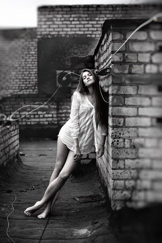 Moonbloodphoto preview